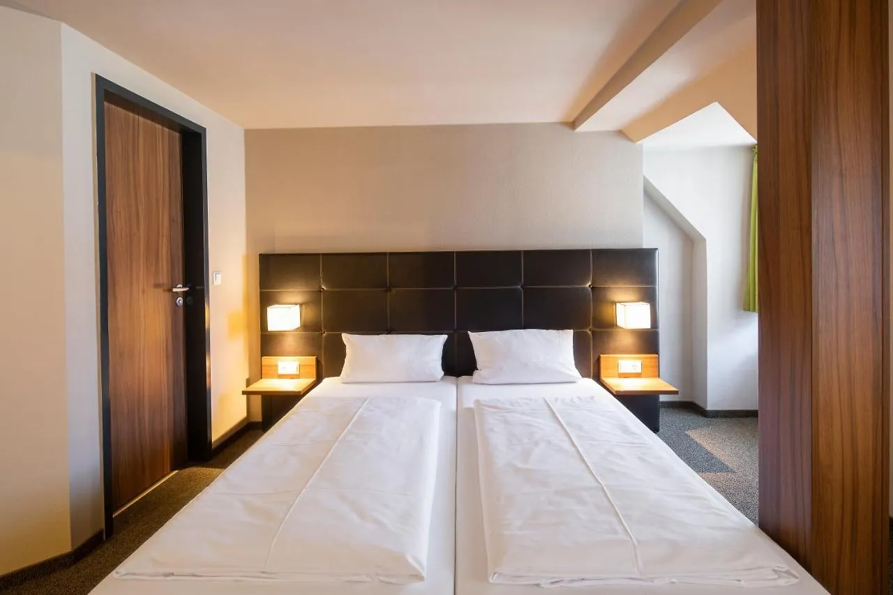 Joesepp'S Hotel Am Hallhof Memmingen